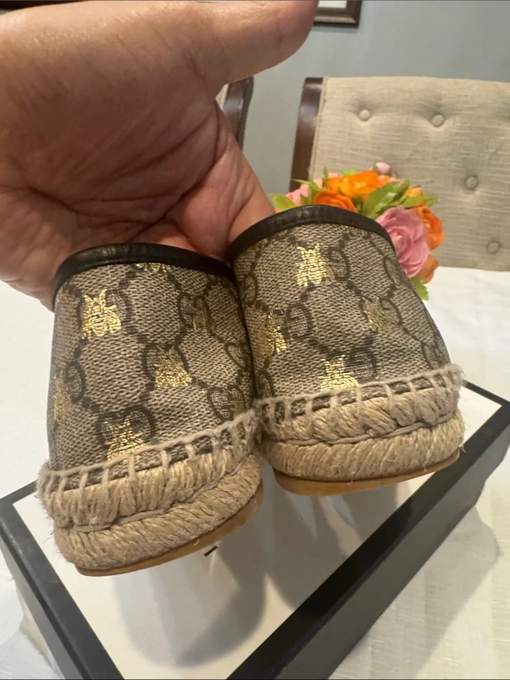 Authentic Gucci GG Supreme Bee Espadrilles